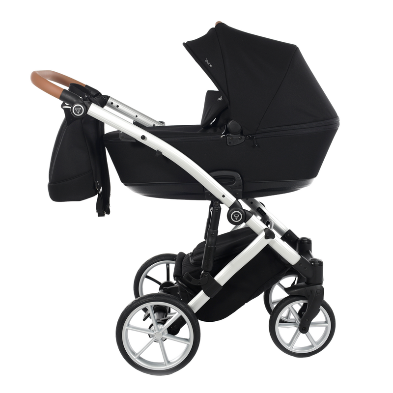 JUNAMA SPACE BLACK - 4IN1 (INCLUDES CAR SEAT & ISOFIX BASE)