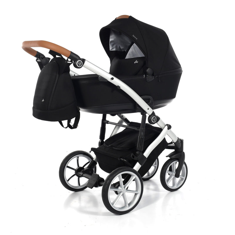 JUNAMA SPACE BLACK - 3IN1 (INCLUDES CAR SEAT)