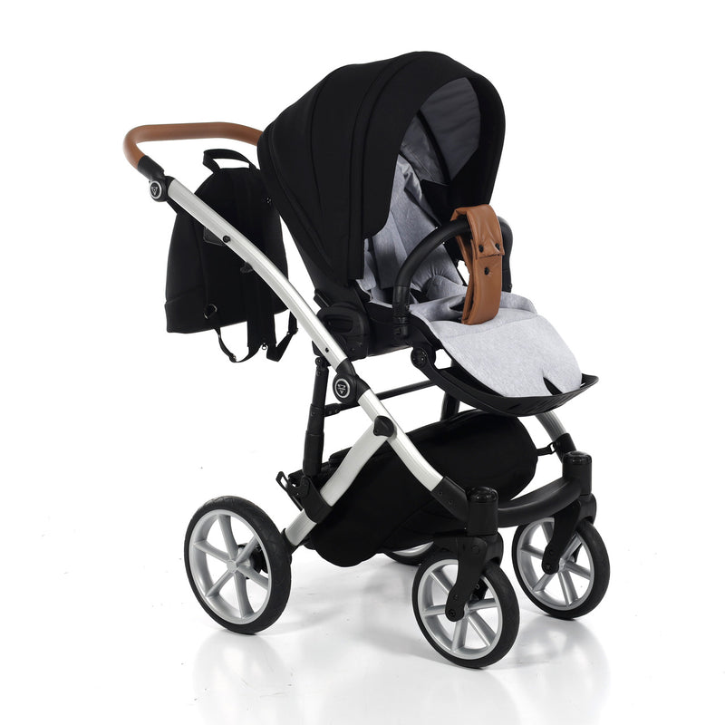 JUNAMA SPACE BLACK - 4IN1 (INCLUDES CAR SEAT & ISOFIX BASE)