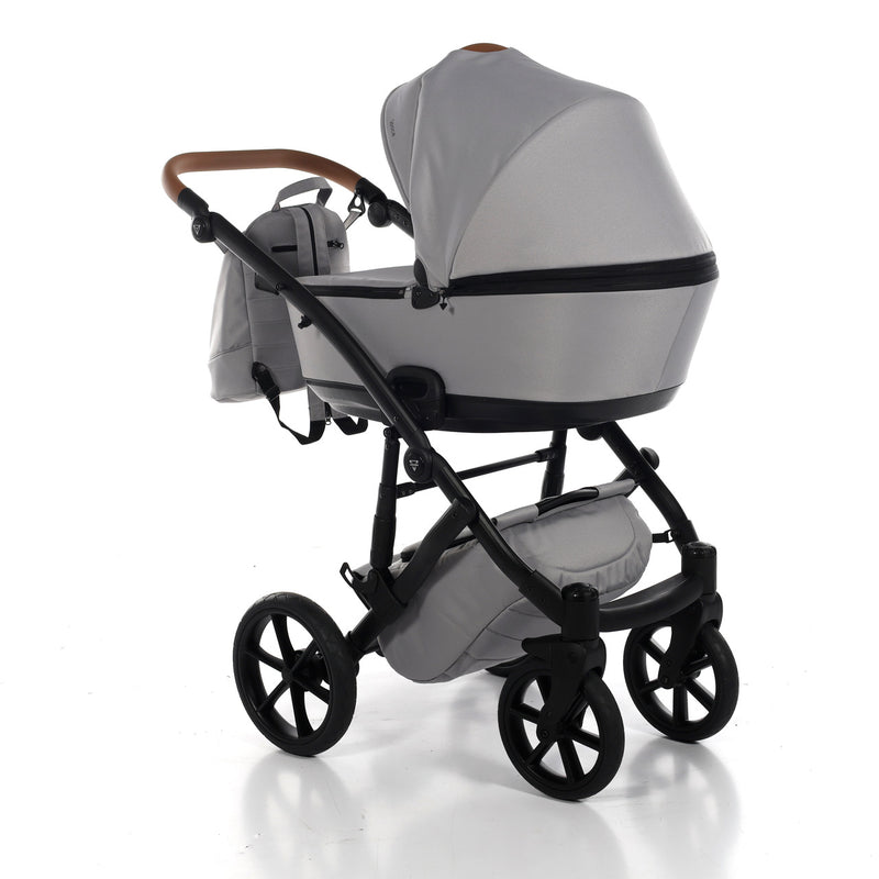 JUNAMA SPACE GREY - 3IN1 (INCLUDES CAR SEAT)