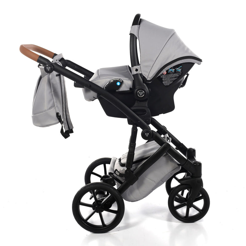 JUNAMA SPACE GREY - 3IN1 (INCLUDES CAR SEAT)