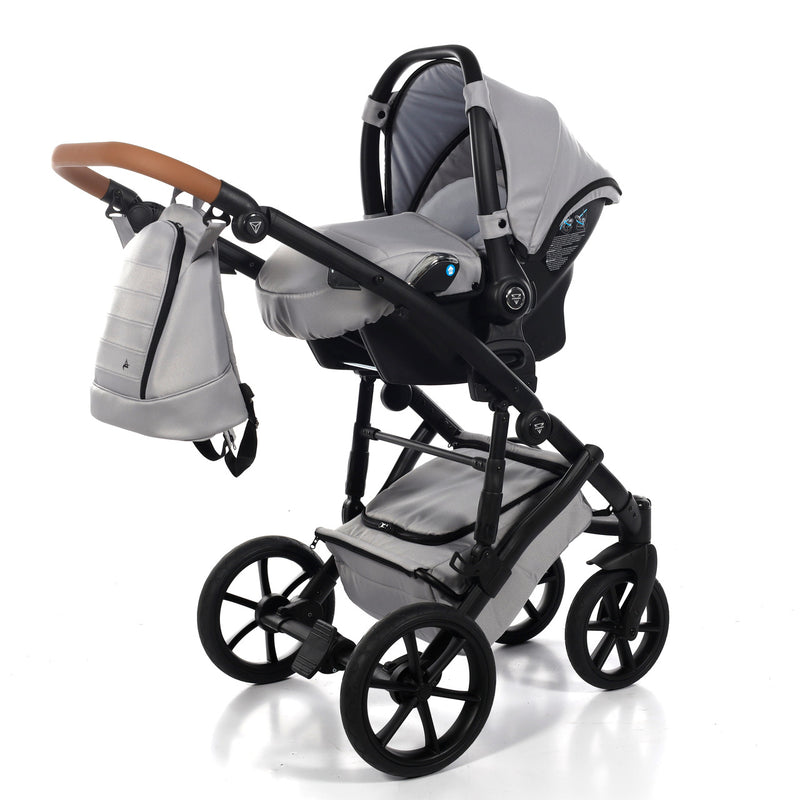 JUNAMA SPACE GREY - 3IN1 (INCLUDES CAR SEAT)