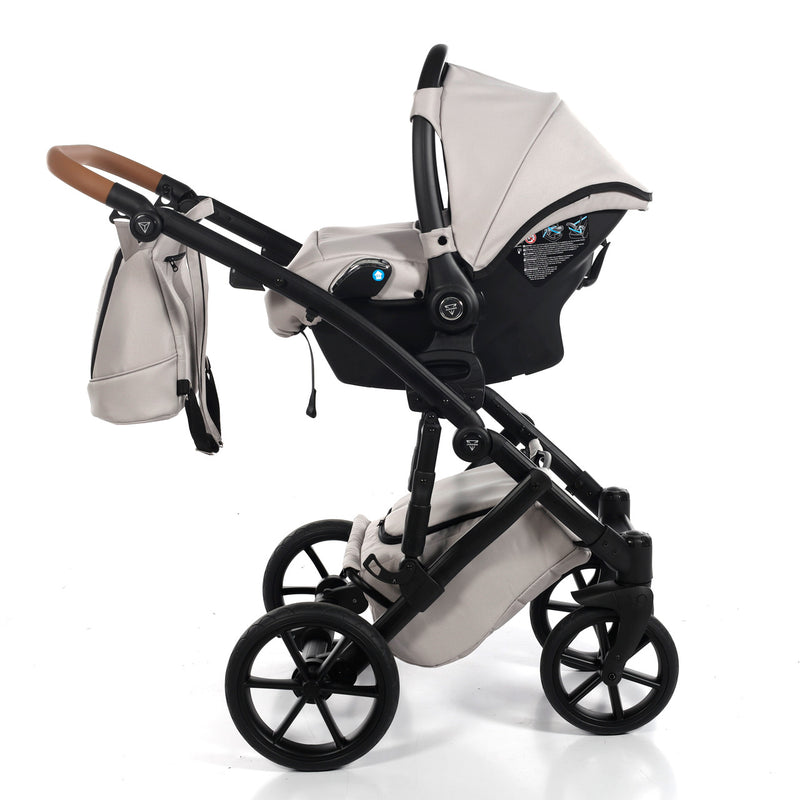 JUNAMA SPACE CREAM - 4IN1 (INCLUDES CAR SEAT & ISOFIX BASE)