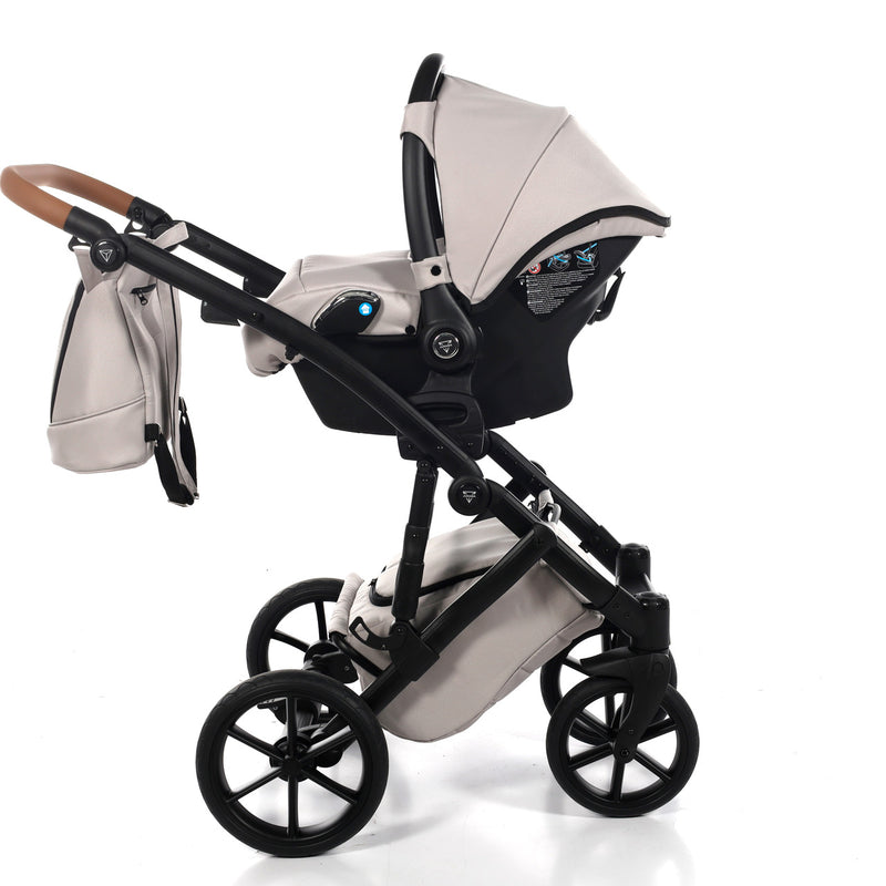 JUNAMA SPACE CREAM - 4IN1 (INCLUDES CAR SEAT & ISOFIX BASE)