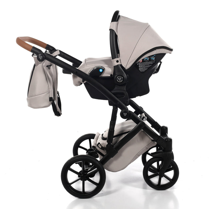 JUNAMA SPACE CREAM - 4IN1 (INCLUDES CAR SEAT & ISOFIX BASE)