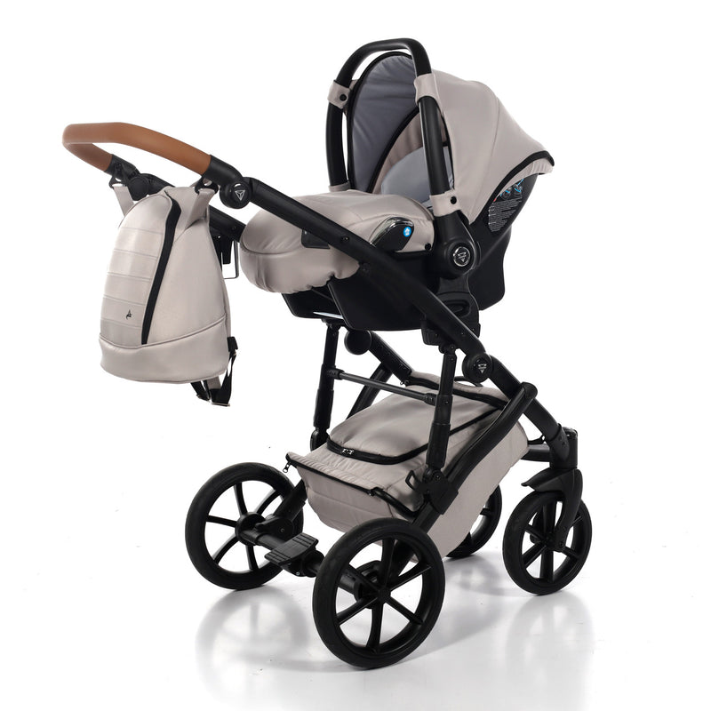 JUNAMA SPACE CREAM -3IN1 (INCLUDES CAR SEAT)