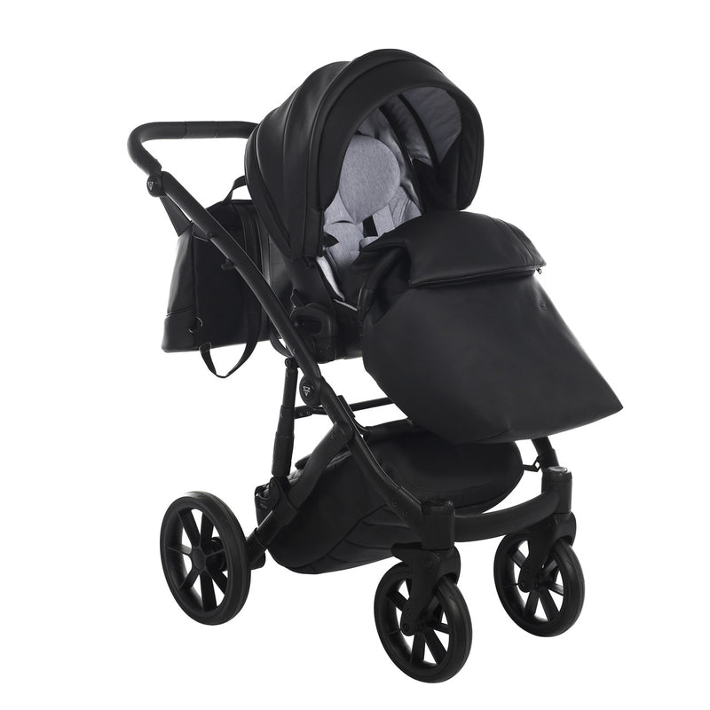 JUNAMA SPACE ECO BLACK - 3IN1 (INCLUDES CAR SEAT)