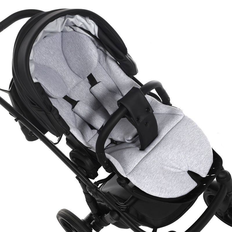 JUNAMA SPACE ECO BLACK - 3IN1 (INCLUDES CAR SEAT)