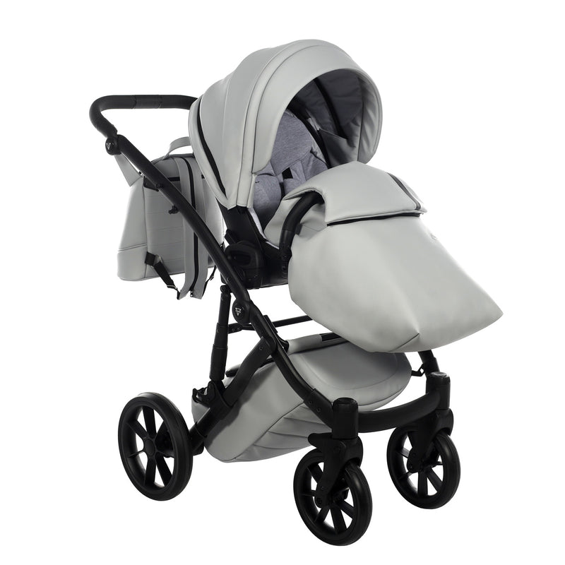 JUNAMA SPACE ECO GREY - 3IN1 (INCLUDES CAR SEAT)