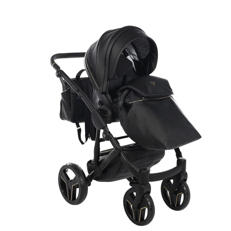 JUNAMA S-CLASS BLACK - 3IN1 (INCLUDES CAR SEAT)