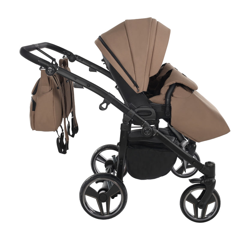 JUNAMA CORE DUO SAND - 2IN1 (2 X CARRYCOTS & 2 X SEAT UNITS)