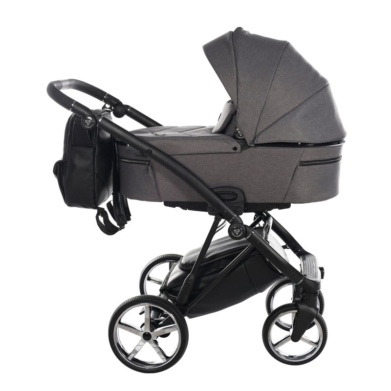 JUNAMA AIR GRAPHITE - 3IN1 (INCLUDES CAR SEAT)