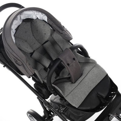 JUNAMA AIR GRAPHITE - 4IN1 (INCLUDES CAR SEAT & ISOFIX BASE)