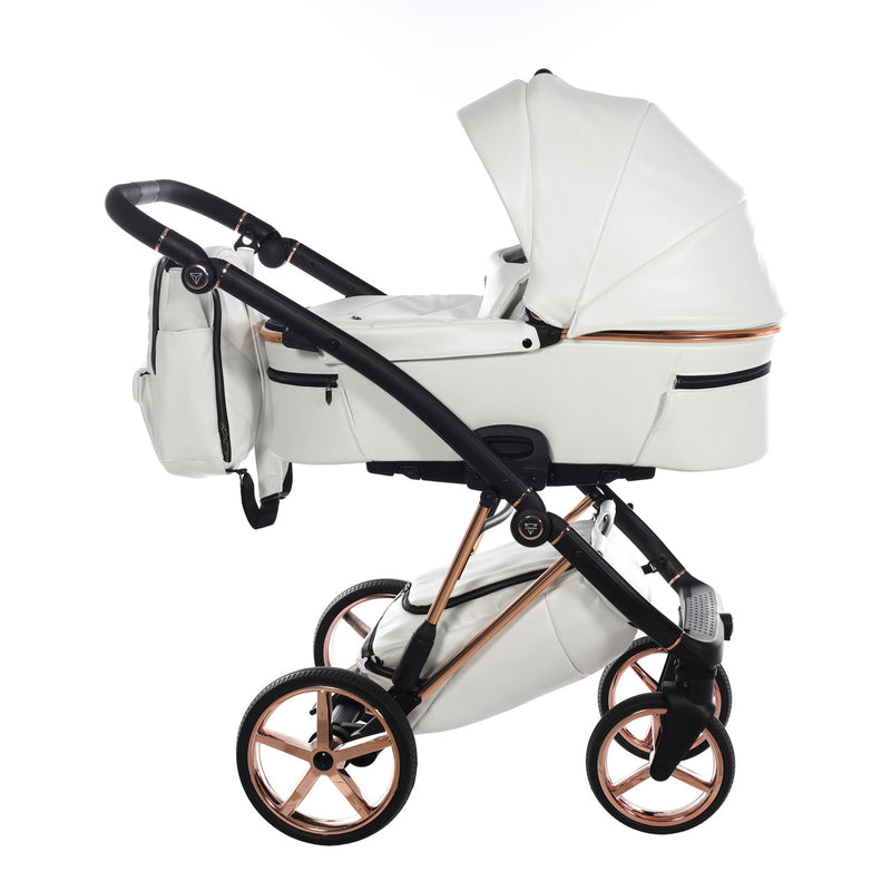 JUNAMA AIR PREMIUM WHITE - 4IN1 (INCLUDES CAR SEAT & ISOFIX BASE)