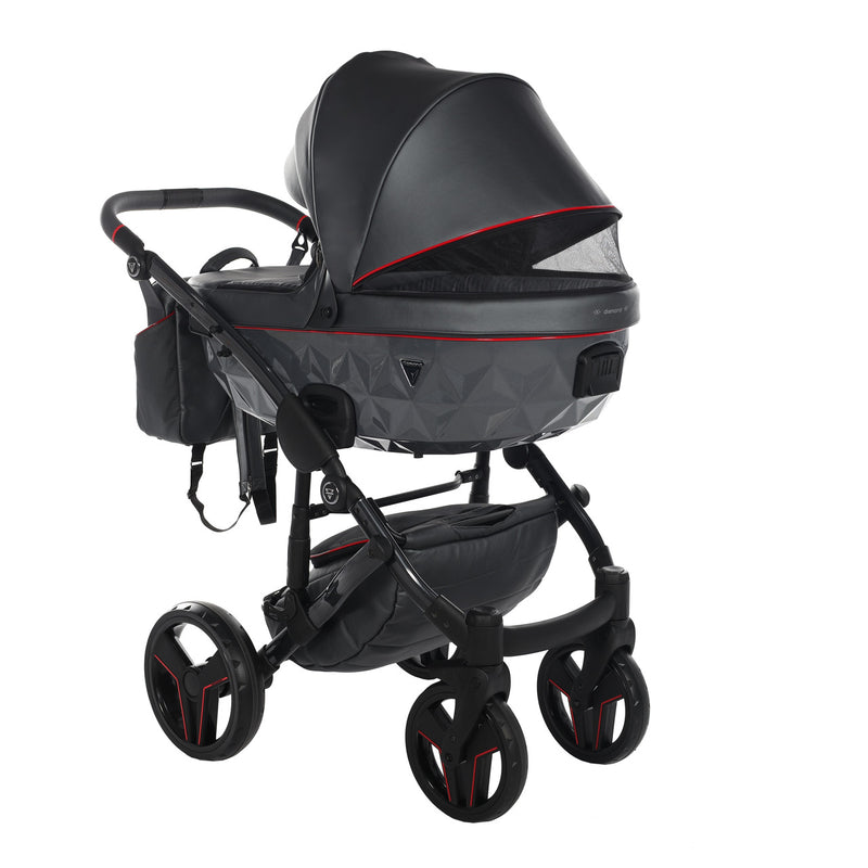 JUNAMA S-CLASS GRAPHITE - 3IN1 (INCLUDES CAR SEAT)