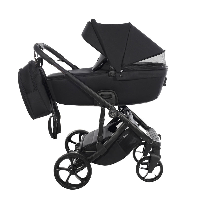 JUNAMA TERMO BLACK - 4IN1 (INCLUDES CAR SEAT & ISOFIX BASE)