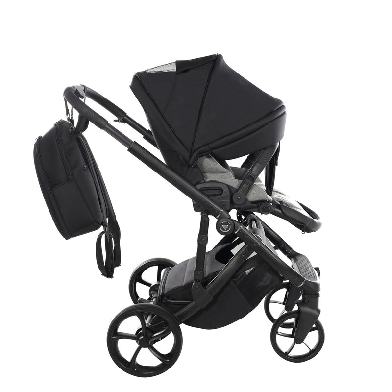 JUNAMA TERMO BLACK - 4IN1 (INCLUDES CAR SEAT & ISOFIX BASE)