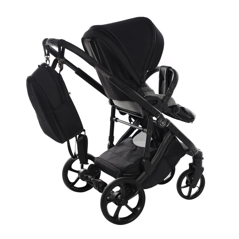 JUNAMA TERMO BLACK - 4IN1 (INCLUDES CAR SEAT & ISOFIX BASE)