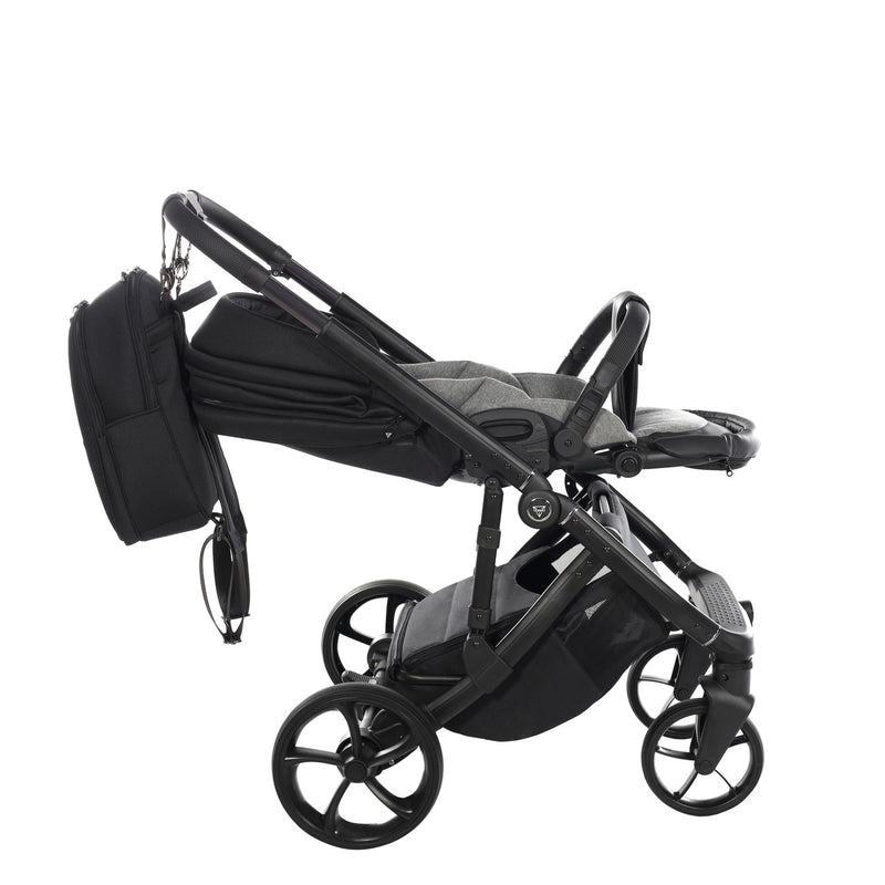 JUNAMA TERMO BLACK - 4IN1 (INCLUDES CAR SEAT & ISOFIX BASE)