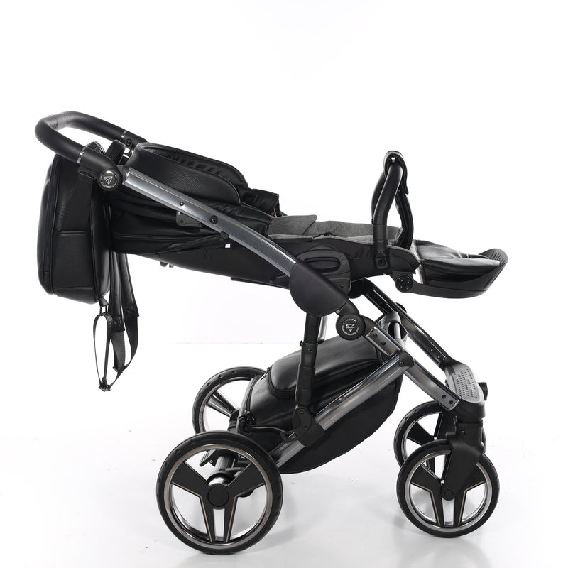 JUNAMA HANDCRAFT BLACK - 3IN1 (INCLUDES CAR SEAT)