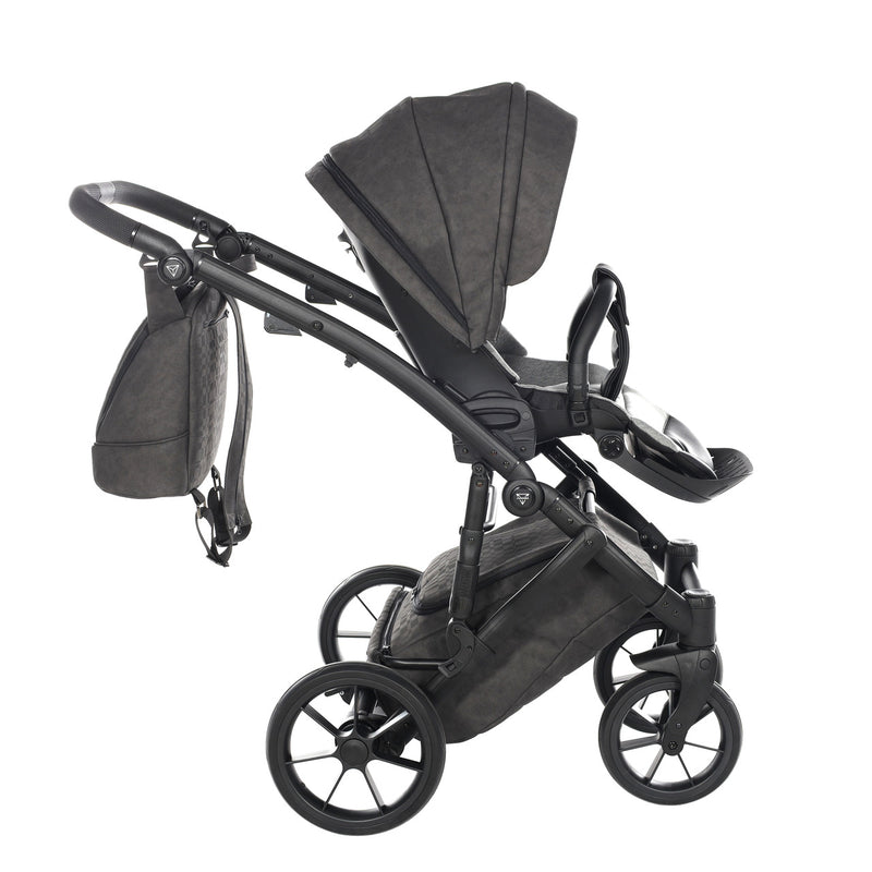 JUNAMA SPACE CARO GREY - 3IN1 (INCLUDES CAR SEAT)