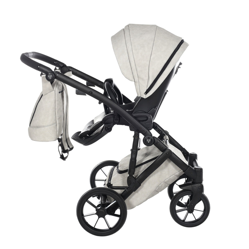 JUNAMA SPACE CARO LIGHT GREY - 4IN1 (INCLUDES CAR SEAT & ISOFIX BASE)