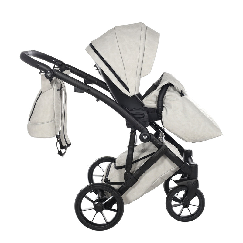 JUNAMA SPACE CARO LIGHT GREY - 4IN1 (INCLUDES CAR SEAT & ISOFIX BASE)