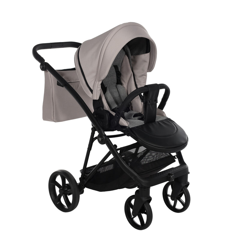 JUNAMA AIR V3 BEIGE - 4IN1 (INCLUDES CAR SEAT & ISOFIX BASE)