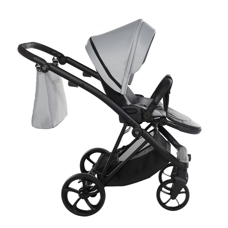 JUNAMA AIR V3 GREY - 4IN1 (INCLUDES CAR SEAT & ISOFIX BASE)