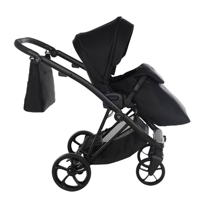 JUNAMA AIR V3 BLACK - 3IN1 (INCLUDES CAR SEAT)