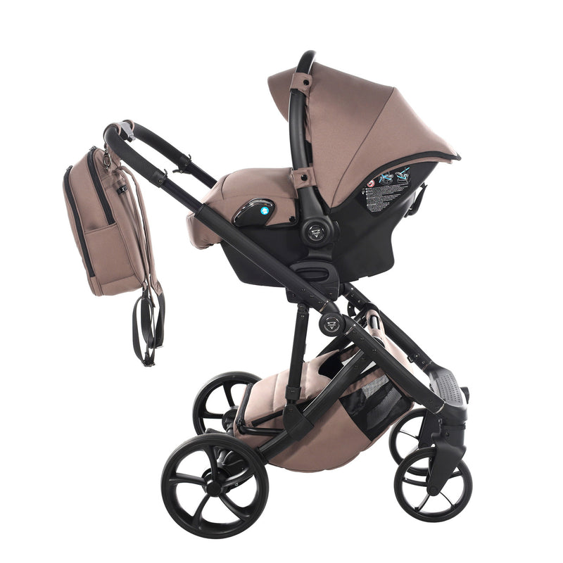 JUNAMA TERMO BEIGE - 4IN1 (INCLUDES CAR SEAT & ISOFIX BASE)