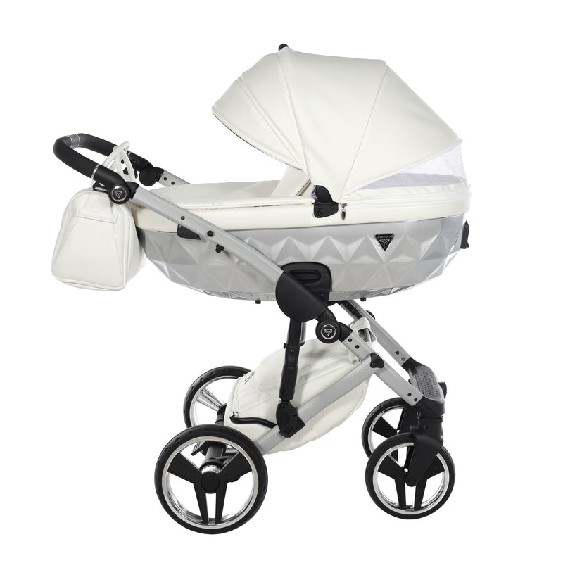 JUNAMA FLUO INDIVIDUAL SATIN WHITE SILVER - 3IN1 (INCLUDES CAR SEAT)