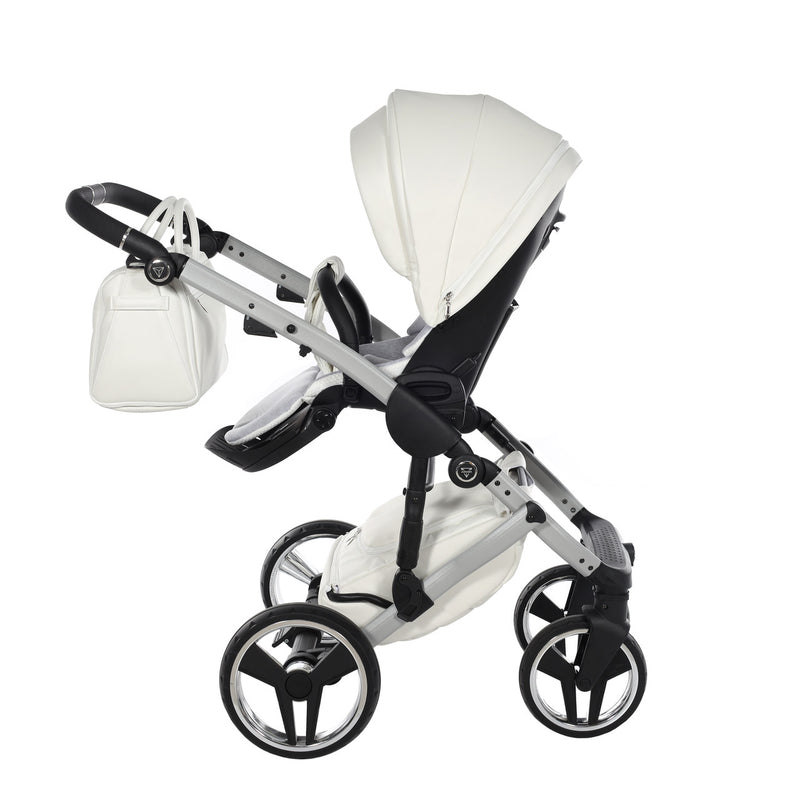 JUNAMA FLUO INDIVIDUAL SATIN WHITE SILVER - 3IN1 (INCLUDES CAR SEAT)