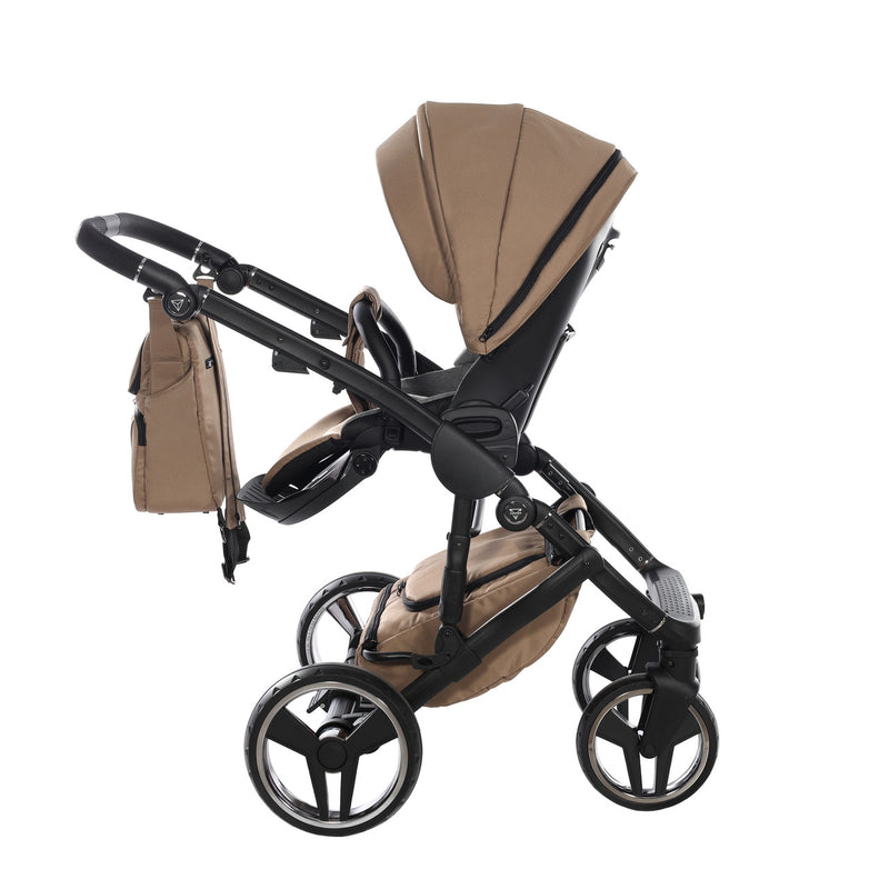 JUNAMA CORE SAND - 3IN1 (INCLUDES CAR SEAT)