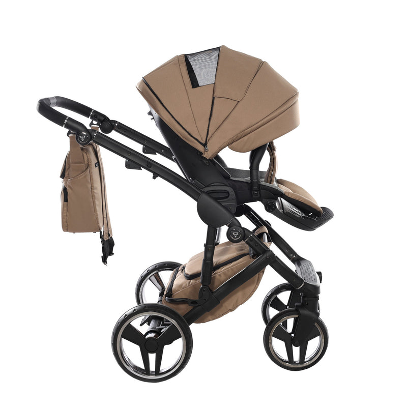 JUNAMA CORE SAND - 3IN1 (INCLUDES CAR SEAT)