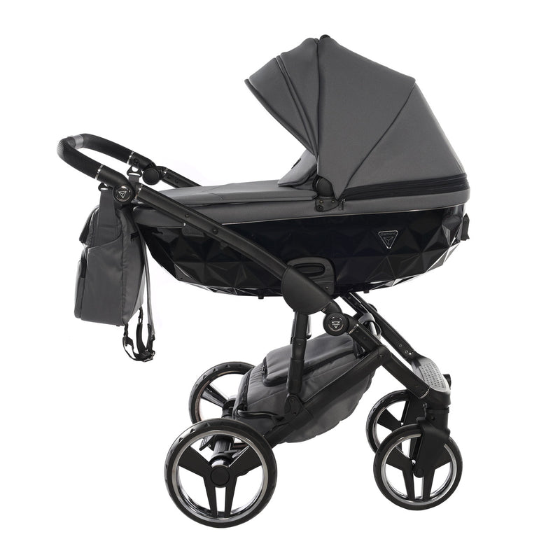 JUNAMA CORE BLACK NICKEL - 3IN1 (INCLUDES CAR SEAT)