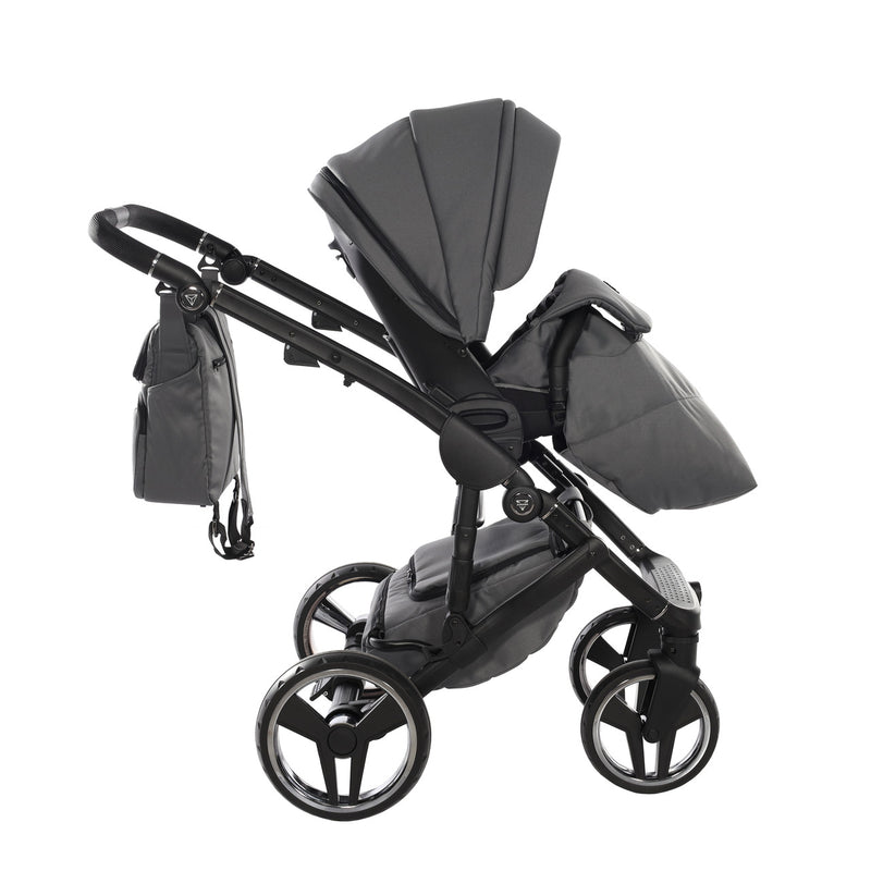 JUNAMA CORE BLACK NICKEL - 3IN1 (INCLUDES CAR SEAT)