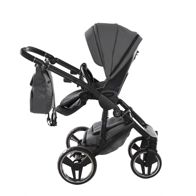 JUNAMA CORE BLACK NICKEL - 3IN1 (INCLUDES CAR SEAT)