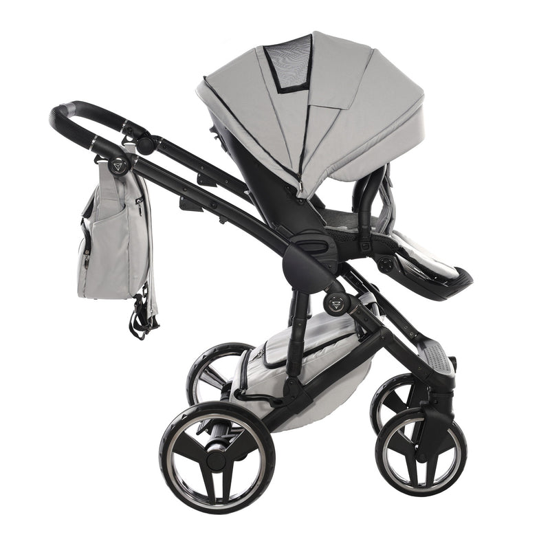 JUNAMA CORE GREY MIST - 3IN1 (INCLUDES CAR SEAT)