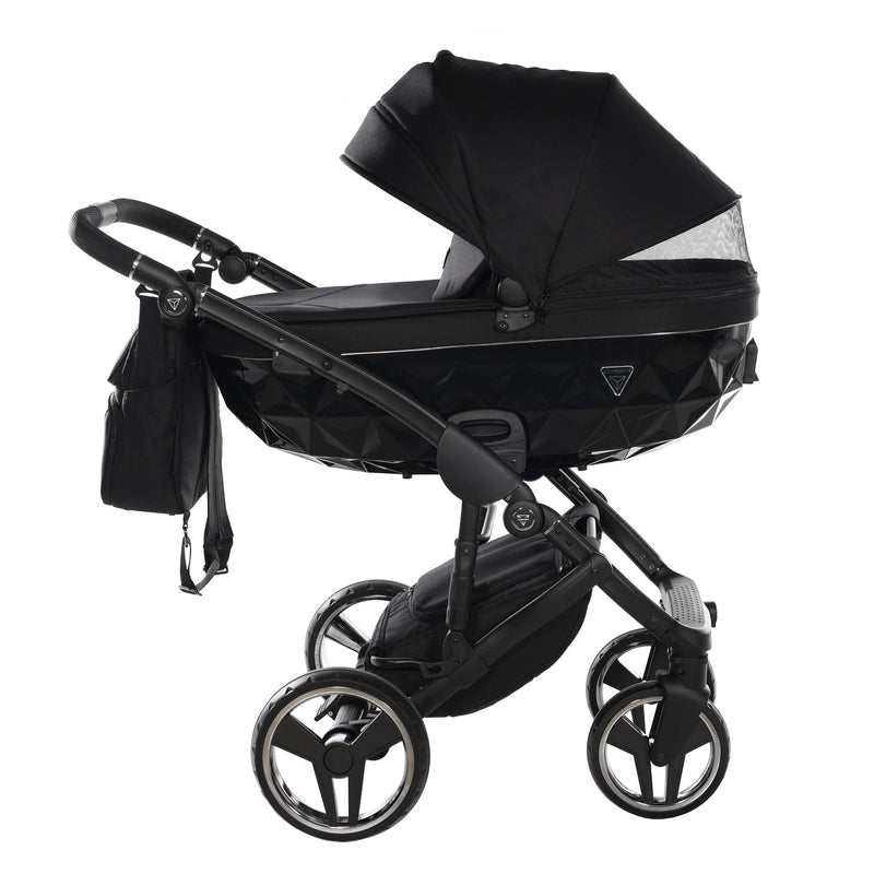 JUNAMA JUNAMA CORE BLACK - 4IN1 (INCLUDES CAR SEAT & ISOFIX BASE)