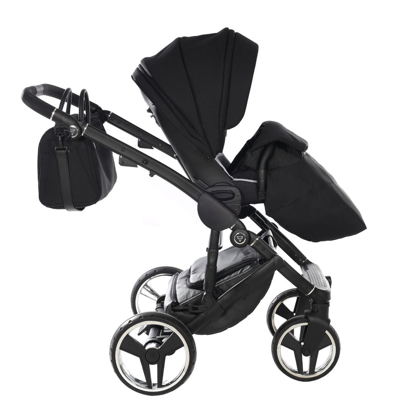 JUNAMA FLUO INDIVIDUAL SATIN BLACK SILVER - 4IN1 (INCLUDES CAR SEAT & ISOFIX BASE)