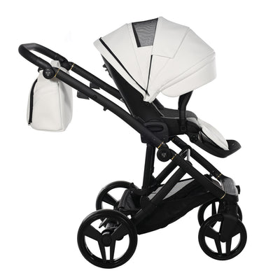 JUNAMA CLASSIC WHITE - 4IN1 (INCLUDES CAR SEAT & ISOFIX BASE)