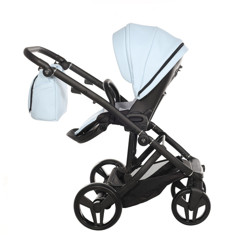 JUNAMA CLASSIC BLUE - 4IN1 (INCLUDES CAR SEAT & ISOFIX BASE)