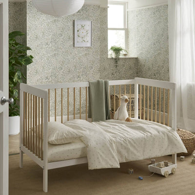 CuddleCo - Nola Cot bed - White / Natural