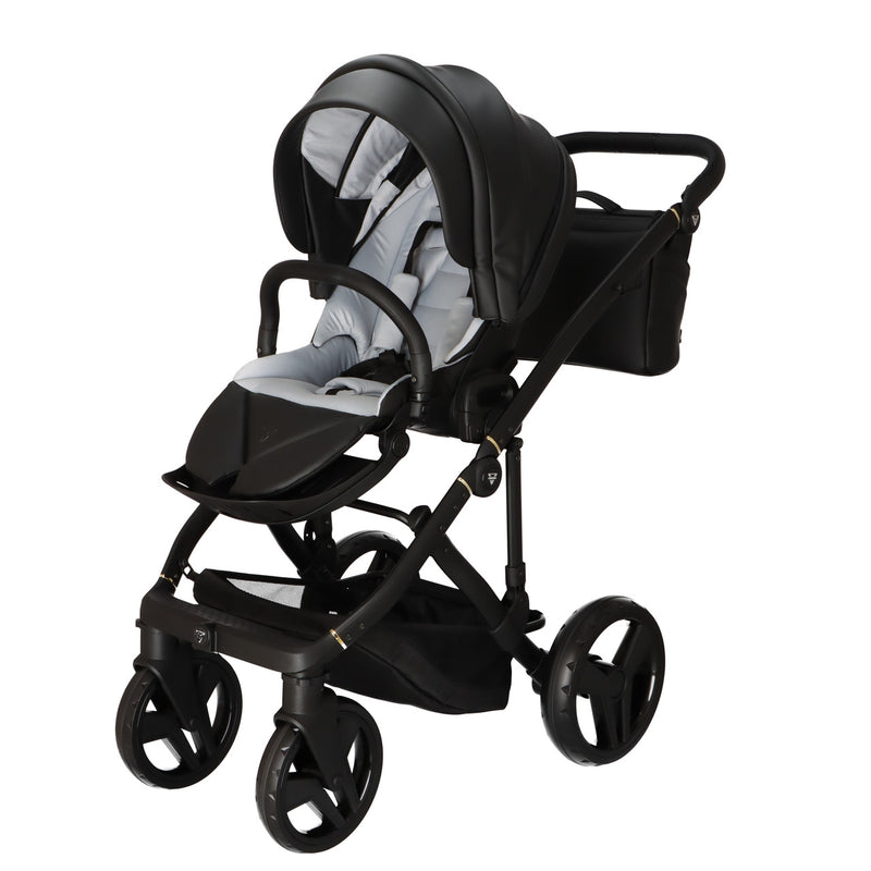 JUNAMA CLASSIC BLACK - 4IN1 (INCLUDES CAR SEAT & ISOFIX BASE)