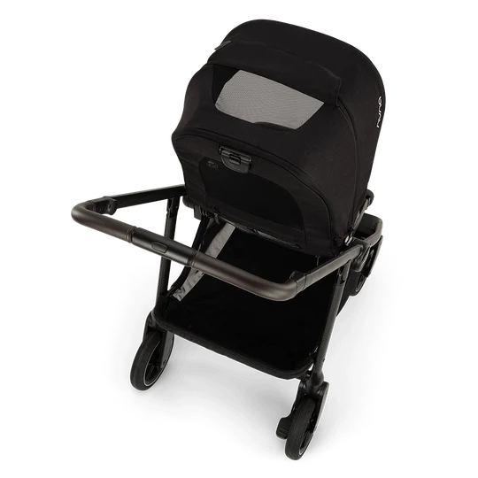 Nuna SWIV + ARRA Flex Bundle - Caviar