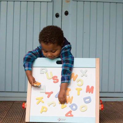 Classic World - Table top Easel